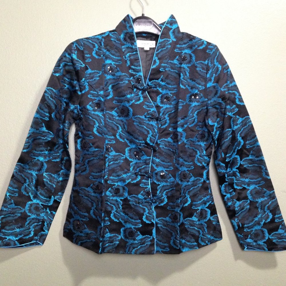 Dragon Silk Women's Embroidered Jacket